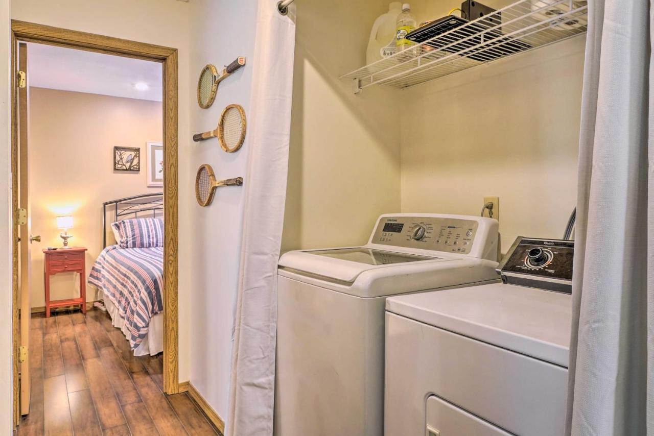Apartament Pet-Friendly Branson Retreat With Pool And Golf Access Zewnętrze zdjęcie