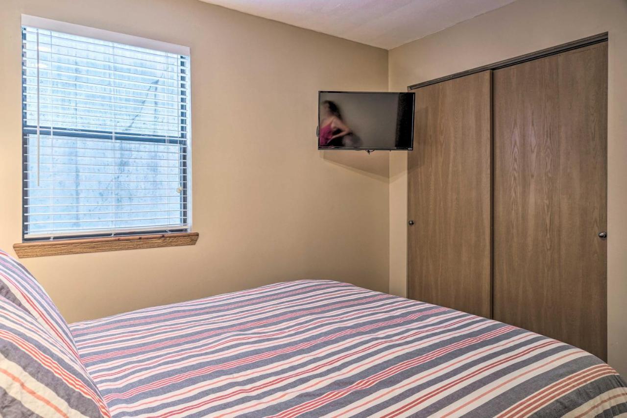 Apartament Pet-Friendly Branson Retreat With Pool And Golf Access Zewnętrze zdjęcie
